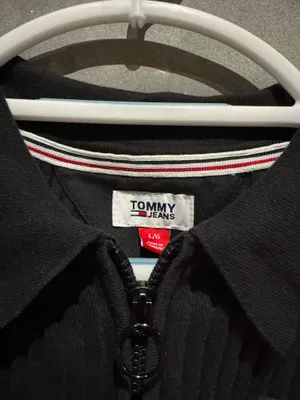 Tommy Hilfiger Sweater thumbnail 2