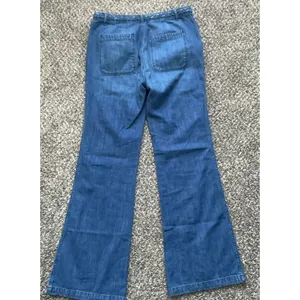 Y2K Gap women's original flare Med Dark Wash Jeans With Braided Design. SZ 6‎ thumbnail 7