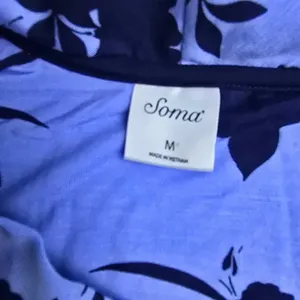 Soma -1969 NWT Cool Nights Pajama Top Blue Floral Short‎ Sleeve Shirt Medium thumbnail 3