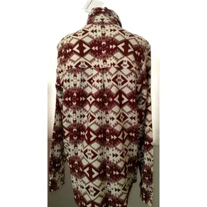 New NWT $85 Womens NWT S Ariat Fillmore Shirt Jacket Red Cream White Warm Button thumbnail 11