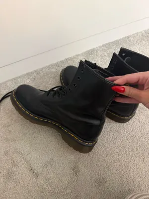 Dr. Martens Boots Black Leather Lace-Up thumbnail 4