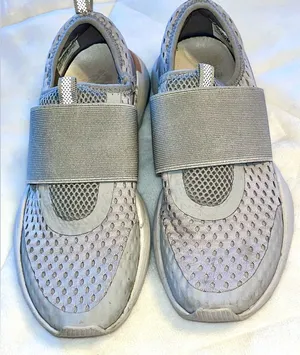 Sorel-slip on sneaker size 7.5 women’s shoe thumbnail 1