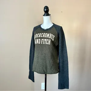 ABERCROMBIE & FITCH | Wool Blend Embroidered Logo Raglan Knit Sweater Sz M thumbnail 6