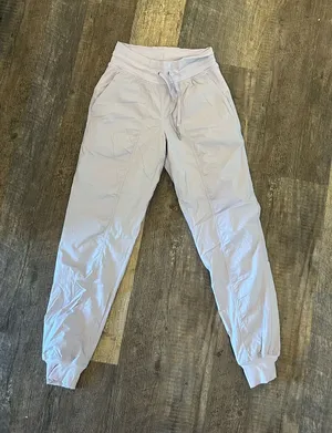 Lululemon Joggers thumbnail 1