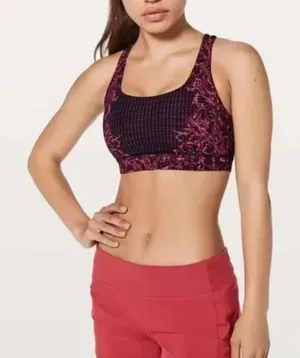 Lululemon sports bra size 4 thumbnail 1