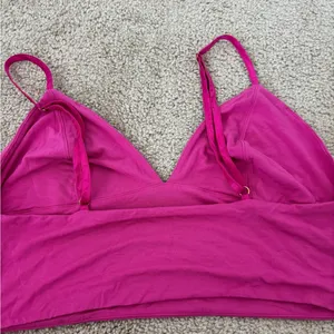 Victorias Secret pink bralette thumbnail 4