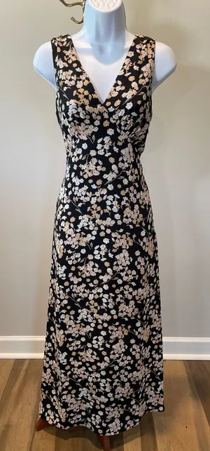 Mittoshop Women Maxi Dress Floral Design Size S Black Tan and White thumbnail 1