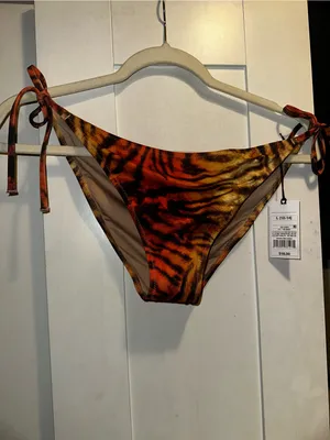 Shade & Shore Cheeky String Bikini Bottoms In Animal Print thumbnail 4