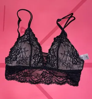 Abercrombie Black Lace Bralette XS thumbnail 1