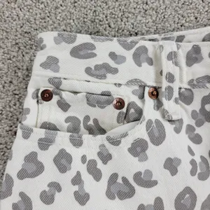 Abercrombie & Fitch Womens Mom Jeans 2 White Gray Leopard Raw Hem Slim Fit Denim thumbnail 5