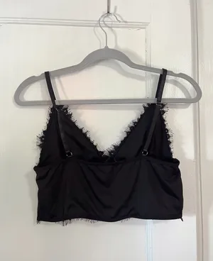 SheIn Lace Going Out Top thumbnail 2