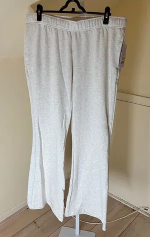 Wild Fable NWT Women's Light Gray High Rise Sweat Pants Size XL thumbnail 1