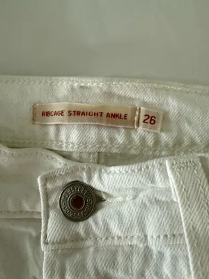 Levi’s Ribcage Straight Ankle Jeans Womens - white, size 26 thumbnail 3
