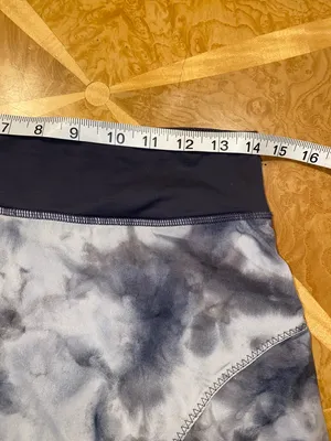 Rare Lululemon Run Resolution Skirt II Size 4 Coal Vapor Spray Dye Tinted Canvas thumbnail 14
