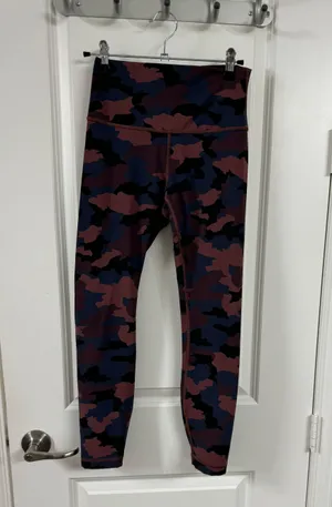 25’ Camo Align Leggings thumbnail 2