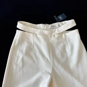 Abercrombie and Fitch White Cut Out Trousers thumbnail 5