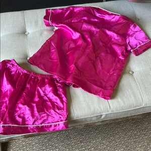 Non Signe Pink Satin Trimmed Two Piece Pajama Set Size Small thumbnail 8