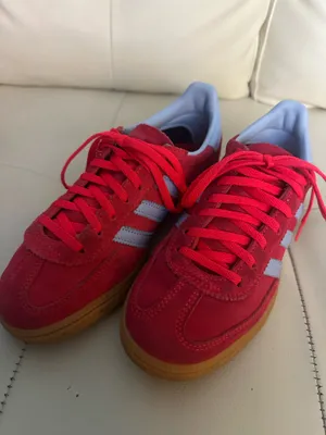 Adidas Women’s Shoes thumbnail 2