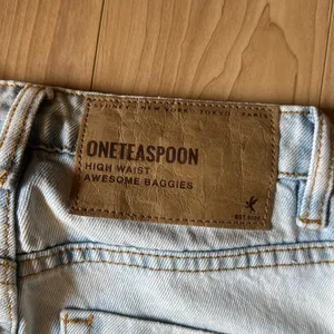 One Teaspoon High Rise awesome baggies Jeans thumbnail 4