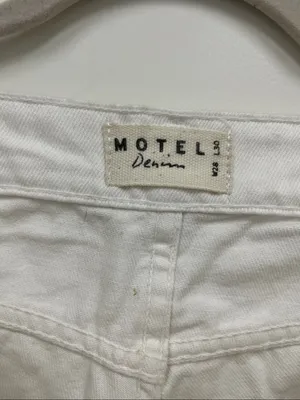 Motel Rocks White Relaxed Wide Legs Jeans with Raw Hem Size 28 thumbnail 2