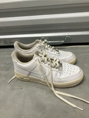 White leather Nike Air Force 1s thumbnail 2