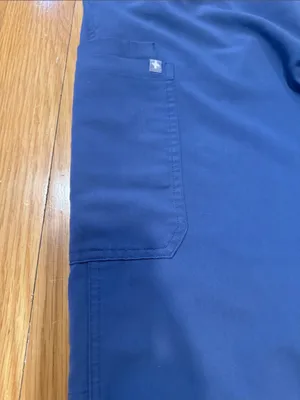 Figs women’s Kade straight scrub pants size large/T. thumbnail 2