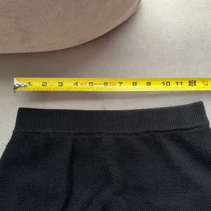 Alo Yoga Tennis Club Sweater Knit Skirt Black/Ivory S thumbnail 3