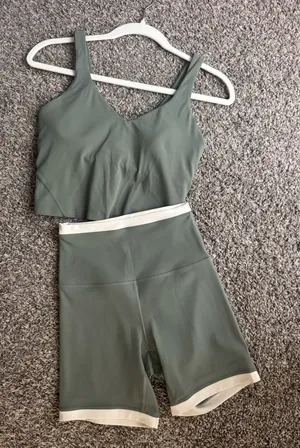Lululemon Set Align Matching thumbnail 1