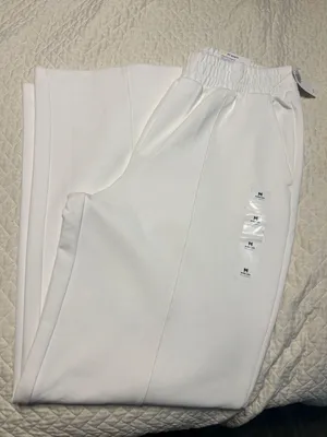 Old Navy Wide-Leg Pants thumbnail 2