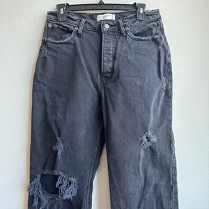 Abercrombie & Fitch The Dad High Rise Straight Black Button Fly Jeans Size 28/6 thumbnail 3