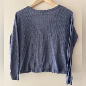 American Eagle V Neck Oversized Tie Front Button‎ Sweater thumbnail 3