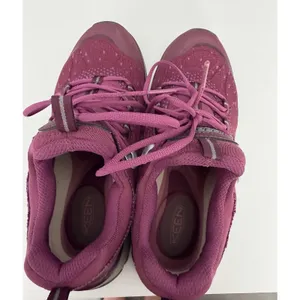 KEEN Berry Trail Hiking Shoes Women's US 7 Gorpcore Outdoor Knit thumbnail 10
