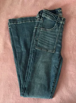 American Eagle Outfitters Flare Jeans thumbnail 1