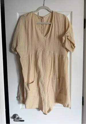 Emery Rose Linen Blend Romper Size XL thumbnail 1