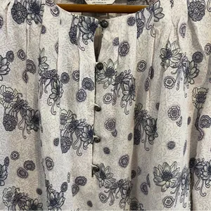 Lucky Brand Floral Peasant Blouse. Size Small. EUC thumbnail 3