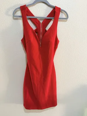 Windsor Red Mini Dress Size S Strappy Open Back Zip Bodycon Party Dress thumbnail 3