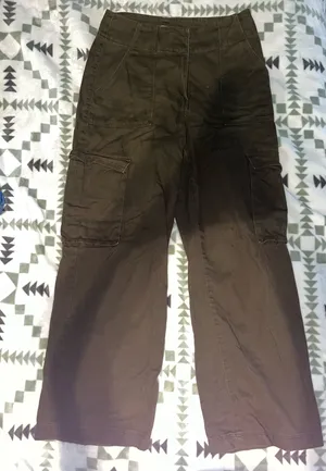 H&M Pants Cargo Green thumbnail 1