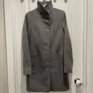 Aritzia Wilfred The Cocoon Wool Cashmere Coat in Grey Size Small thumbnail 8