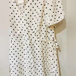 A New Day Black and White Puff Sleeve Mini Wrap Dress 2X thumbnail 7