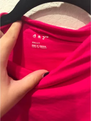 Hot pink Top thumbnail 2