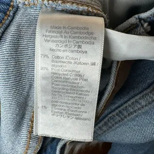 Madewell The Perfect Vintage Jean Distressed in Blue Wash Size 26 thumbnail 6