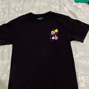 Miken Daydreaming Graphic T-Shirt - Black with Multicolor Design Sz M thumbnail 5