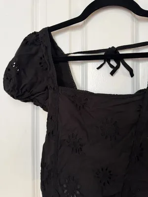 Roller Rabbit Size XXS Women's Black Eyelet Embroidered Puff Sleeve Square Neck thumbnail 3