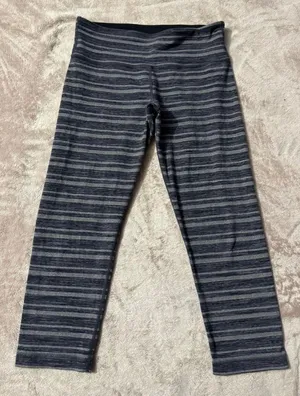 Lululemon Women's Wunder Under Crop III Space‎ Dye Twist Sapphire Blue Size 6 thumbnail 1