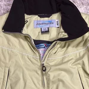 Obermeyer Women's Ski Jacket, Pale Green/White, Size 10 thumbnail 2