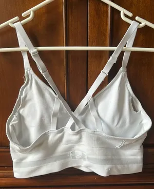 Under Armour Sports Bra thumbnail 2