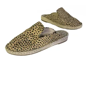 Dv Dolce Vita Beige And Brown Leopard Print Slide Mule Shoes (7) thumbnail 8