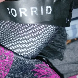 Torrid 2X Super Sexy Mesh Straps Black Red Pineapples Bra thumbnail 8