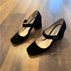 Prada Black Velvet Mary Jane Block Heel Pumps Size 37.5/ 7.5 thumbnail 6