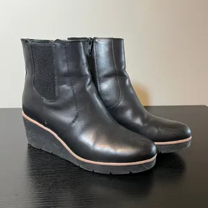 Soul Naturalizer Apollo Black Wedge Ankle Boots Women's 9.5 M Side Zip Booties thumbnail 4
